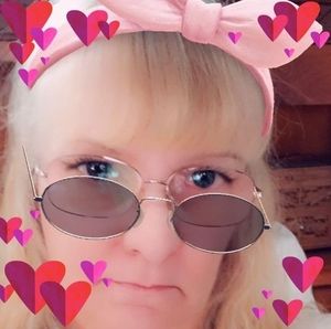 Meet your Posher, Johanna